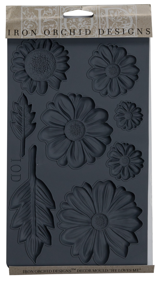 He Loves Me 6x10 Decor Moulds™